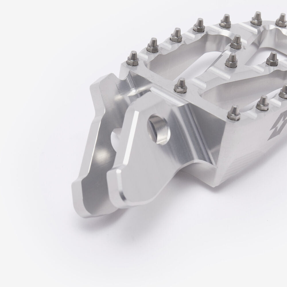 Full-E Charged Footpeg Set for Ultra Bee Silver