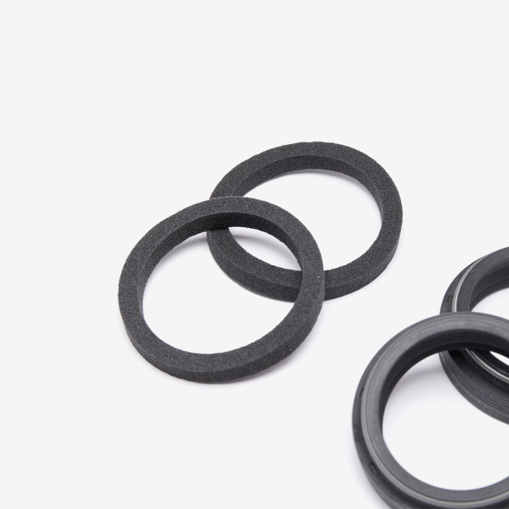 Manitou Fork Dust Seals Set